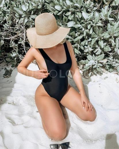  SARA RUBIA DULCE Y SENSUAL