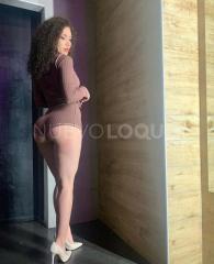 Mónica  Española h