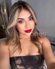 Sarah mujer encantadora