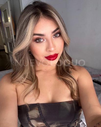  Sarah mujer encantadora