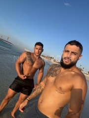 Chicos latinos masculinos