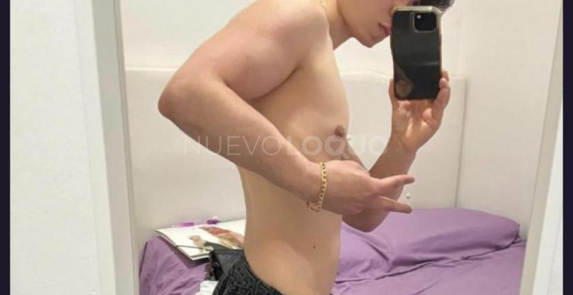  Pareja cariñosa latina muy apasionada
