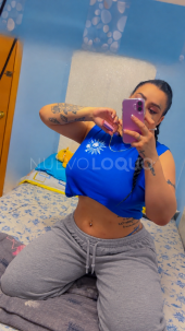 CURVY, MUY MONA Y ENCANTADORA