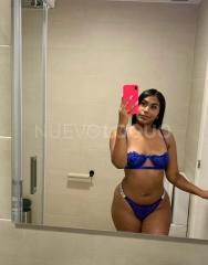 Mulatita Diosa de Ebano latina implicada y caliente 