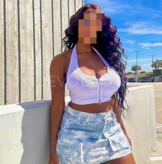 Sandra chica sexy