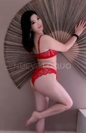 Eva - Exótica Asiática