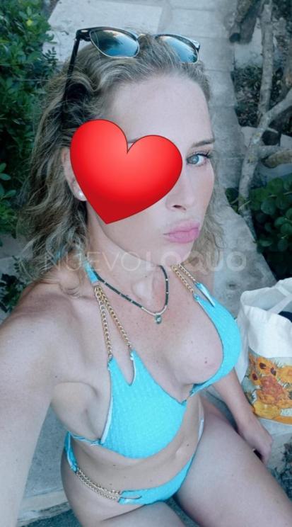  Nice Spanish girl to enjoy