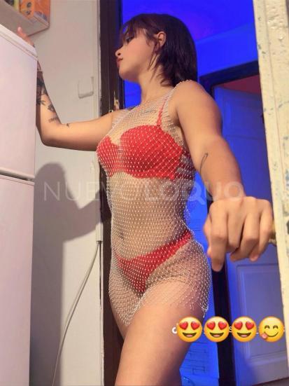  Fernanda jovencita rasgos.asiaticos fotos reales