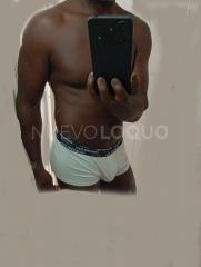 Chico afro, solo para ellas, masajista. Sexyboy