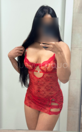 DULCE Y COMPLACIENTE SARITA DELGADA