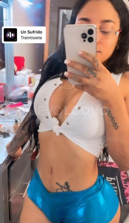  KATIE DE  AÑOS RECIEN LLEGADA A LA CUIDAD
