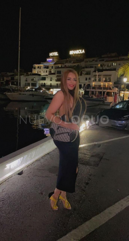  Diosa Latina con gran culo sexy