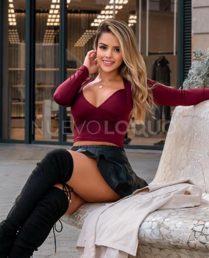  ️‍ Laura Colombiana ️‍  Rubia de Escándalo  con ganas de hacerte disf