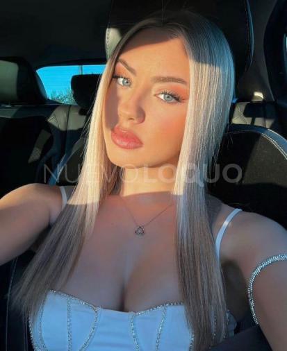  Tu rubia dispuesta a todo  horas