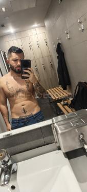 El caballero que buscas, solo para mujer