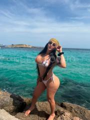 CHICA TRANS • VENEZOLANA HAGO DE TODO