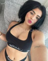 .Hola  me llamo Sirena, en mí tienes a una linda Dama 