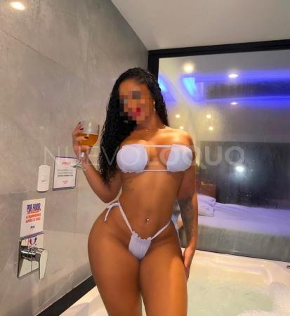  MELANY EN BARCELONA MÁS ARDIENTEE QUE