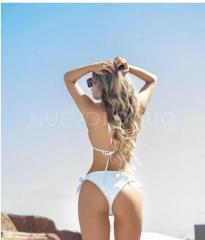 Rubia española apasionada y ardiente