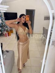Preciosa Latina, Trato Encantadora