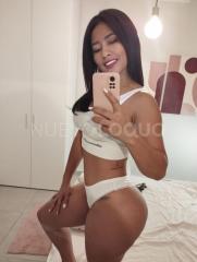 CAROLINA, SEXY y EXÓTICA, LINDA MORENITA DULCE,