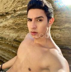 Hola soy Sexy Latino Vnzlano