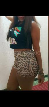 Chica mulata, madurita, buscando Caballero