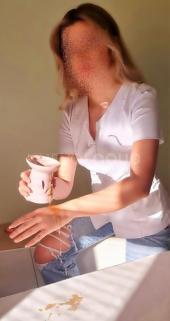 Dulce Compania Barcelonesa, Rubia y Delgada