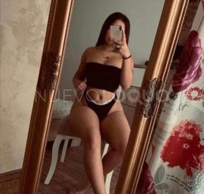  Julia juguetona  ‼️️