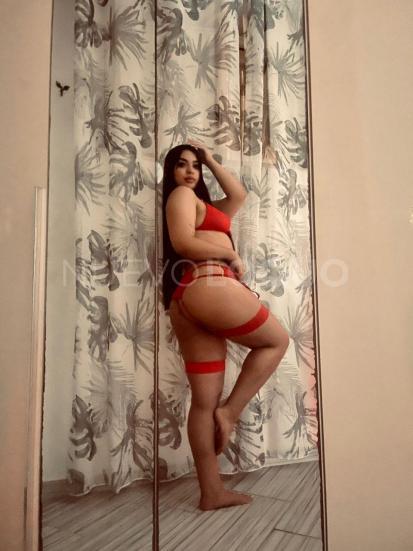  COLOMBIANA RECIEN LLEGADA !