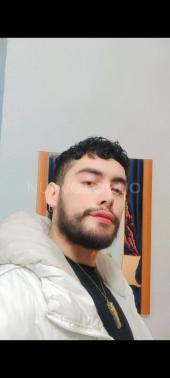 Chico dispuesto a casi todo pregunta