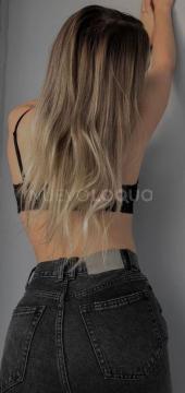 Sofía jovencita cariñosa e implicada