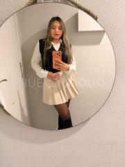 guapa RECIÉN llegada encantadora