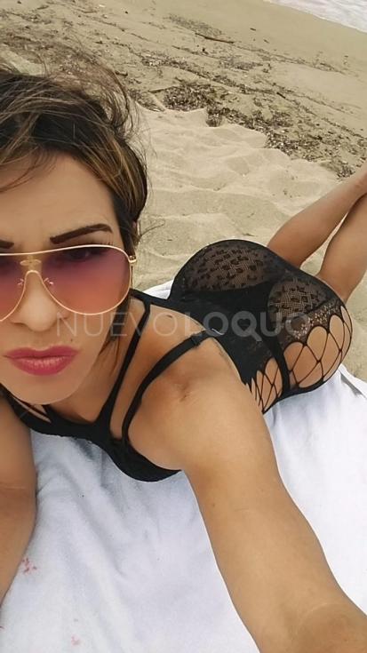  LATINA ARDIENTE LISTA PARA CUMPLIR TODAS