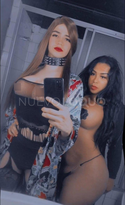  Juega con nosotras morena y rubia Paulina y Salome