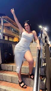 hermosa latina trans muy complaciente y 