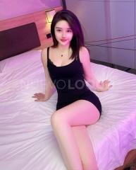 Chica asiática sexy, citas a través de whatsapp