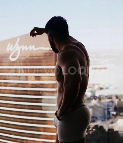  Emiliano sexy