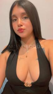 LATINA CUERPO DIVINO Y SONRISA ANGELICAL