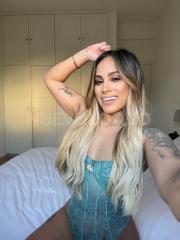 Laura, una brasileña muy cariñosa y amigable