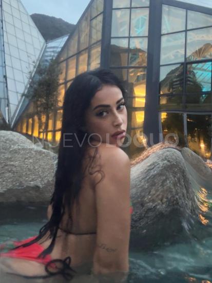  CHICA ÁRABE ERÓTICA