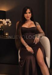 LATINA HERMOSA VENEZUELA FLACA TATUADA