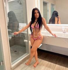 Sexy latina 