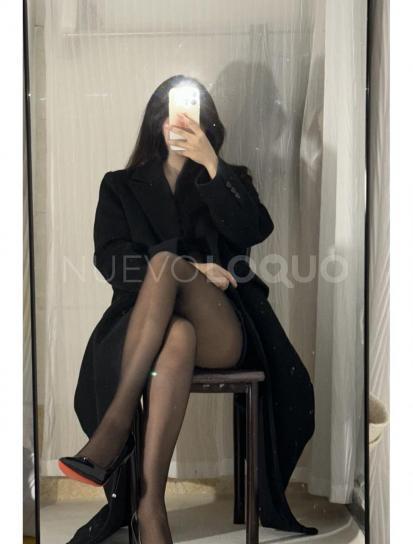  Chica asiática ofrece masaje sensitivo en Madrid