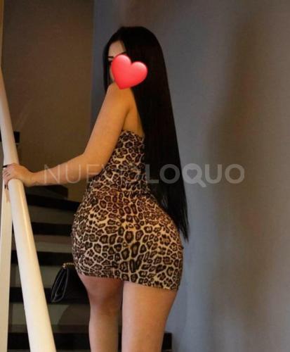 Zoe latina encantadora primera vez en vic