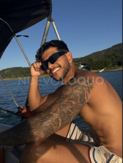  Romel chico guapo afín de desfrutar