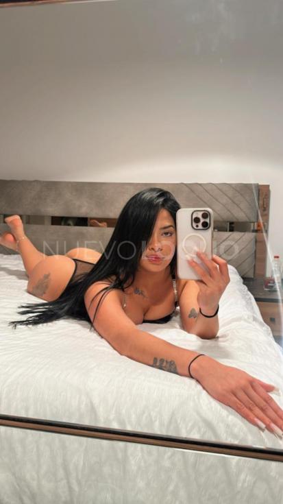  Hermosa colombiana en bcn
