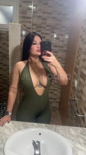 Soy mia venezolana muy pechugona espectacular