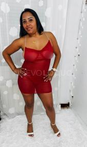 Colombiana cariñosa juguetona