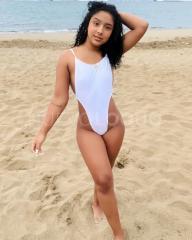 JOVENCITICA, INGENUA, SUPER COMPLACIENTE